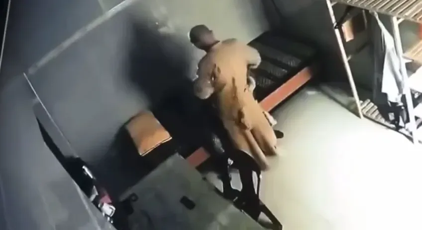 Clip 3p Có Cảnh Địt Của Trụ Trì Chùa Đồng Nai Cùng Ni Cô