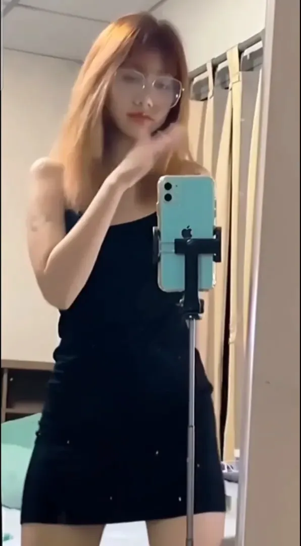 Clip Sex Bảo Thy Gái Xinh Hà Nội Ti Hồng Trắng Múp Tuyệt Phẩm