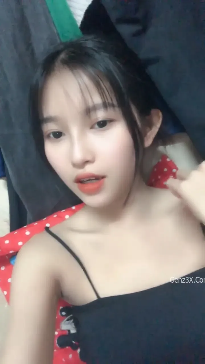 Clip Sex Hồ Thu Trang Nghỉ Tết Ở Nhà Rãnh Hãng Móc Lồn