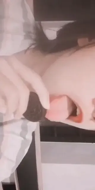 Clip Sex Nhật Vy Ngực Phụ Huynh Mặt Học Sinh