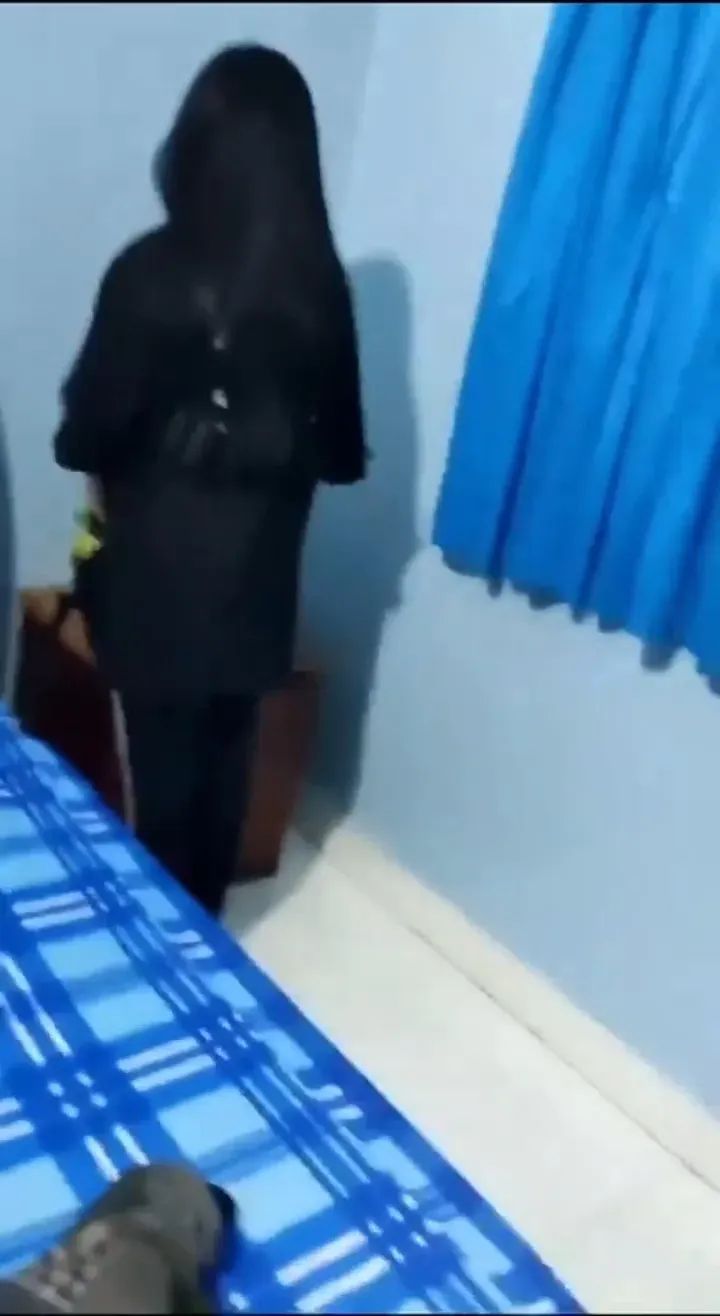 Clip Sex Thảo Lê Sinh Viên Cao Đẳng Kinh Tế Kỹ Thuật Ở Nhà Nghỉ