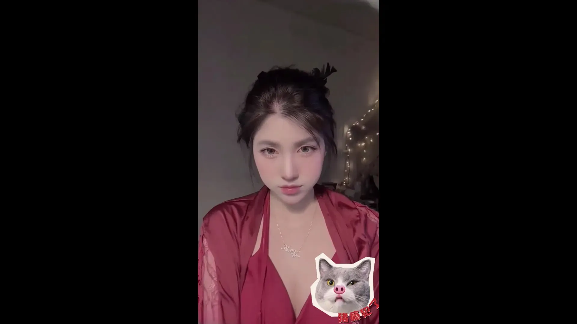 Clip Vũ Lê Hoàng Ánh Xinh Dáng Đẹp