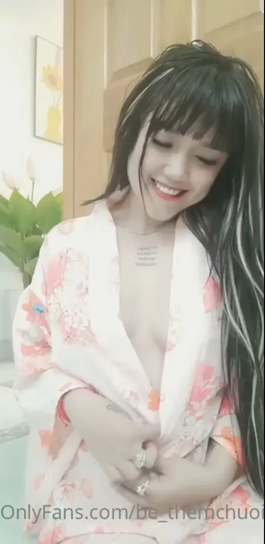Onlyfans Be_themchuoi Gái Miền Tây Cực Dâm Đãng