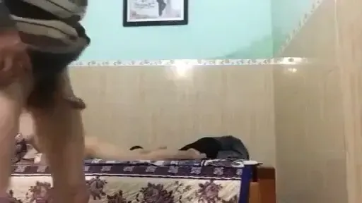 Thầy Và Nữ Đồng Nghiệp Ở Nguyễn Trường Tộ Đắm Mình Trong Khoảnh Khắc Riêng Tư