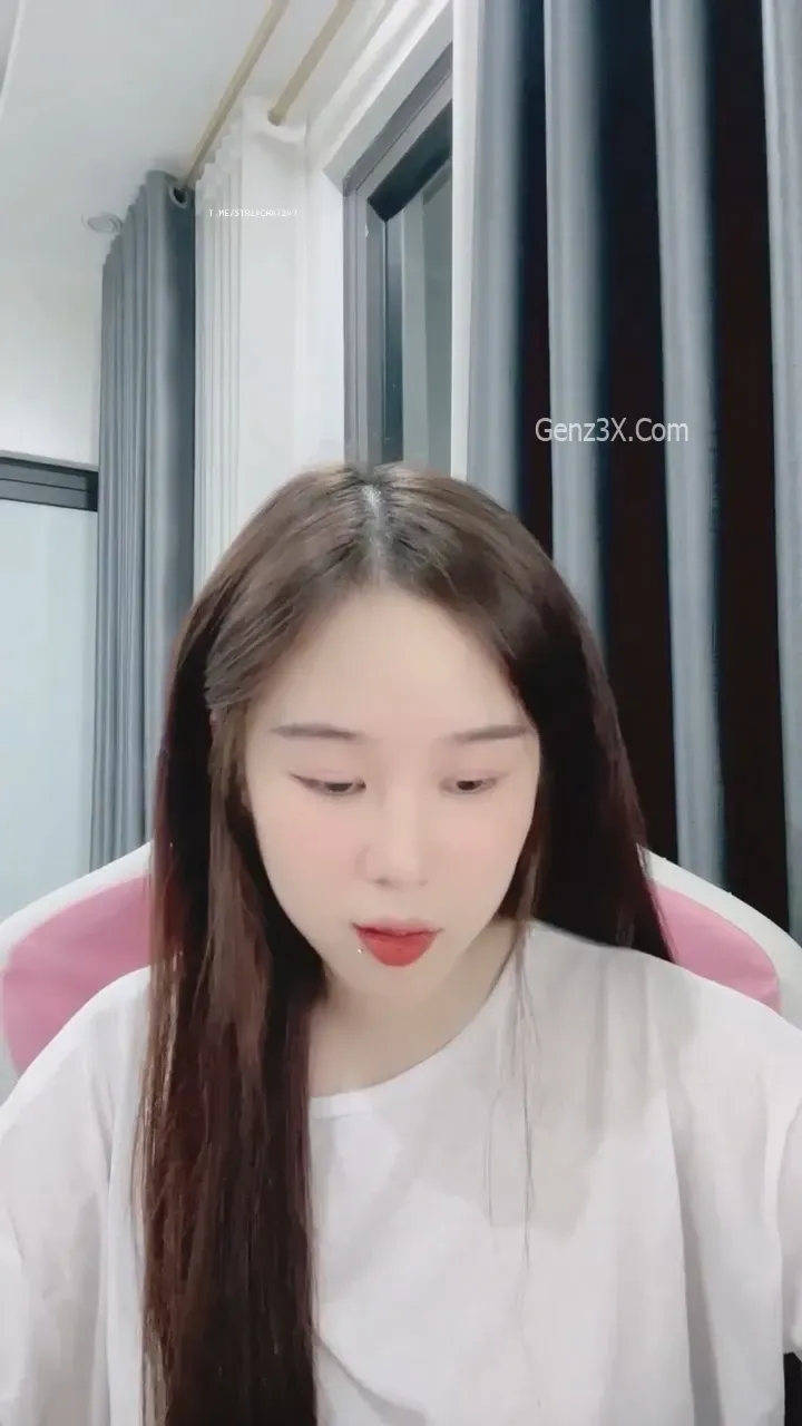 Yylive Khoá Phòng Show Vú Cùng Gái Xinh